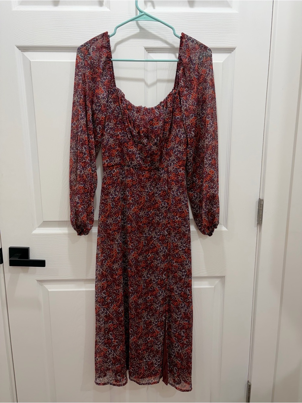 Francesca's Collections Red Floral Long Sleeve Midi Dress